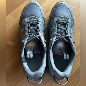 ASICS Men's Gray and Orange Athletic Shoes